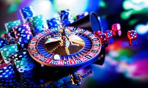 Dashboard aplikasi cengli88 di perangkat mobile menampilkan meja-meja live dealer, kategori permainan, dan menu akun